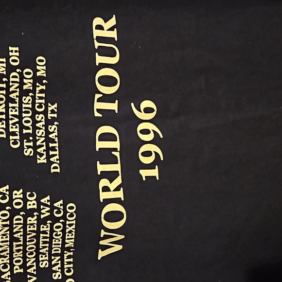 ACDC 1996 Ball breaker tour shirt sz small Thrashed - Picture 5 of 7